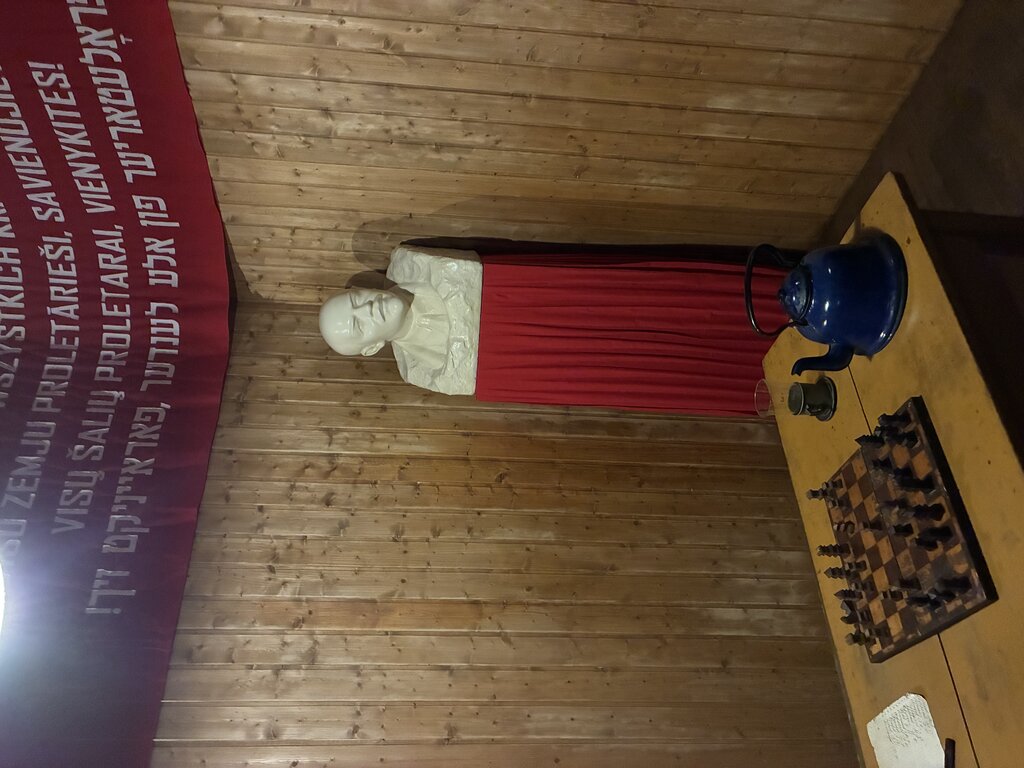 2025-05-02-12-01-15.jpg